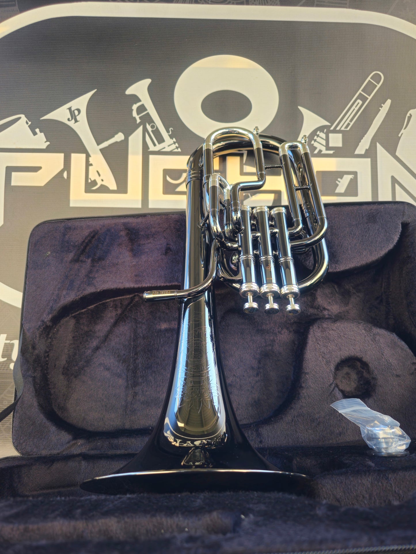 JP Solario Pakal 421 Black Nickel & Silver Eb Alto Horn (8.50"Big Bell)