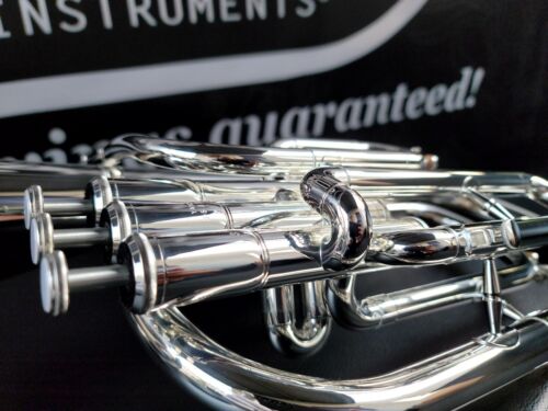 Yamaha 203 Silver Eb Alto Horn (Mint Condition)