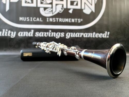 Yamaha YCL-650 Silver Keys Wood Bb Clarinet - Professional