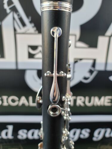 Buffet E11 Silver keys African Wood Bb Clarinet- Intermediate (Backpack Case)
