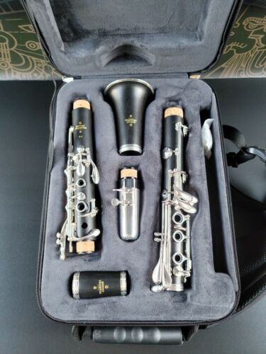 Buffet E11 Silver keys African Wood Bb Clarinet- Intermediate (Backpack Case)