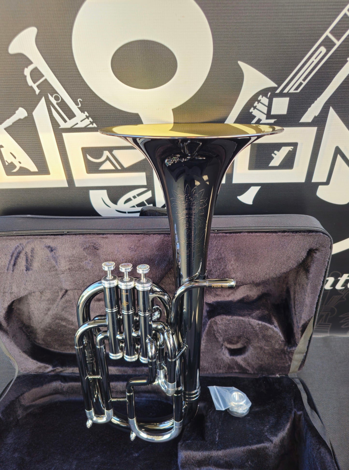 JP Solario Pakal 421 Black Nickel & Silver Eb Alto Horn (8.50"Big Bell)