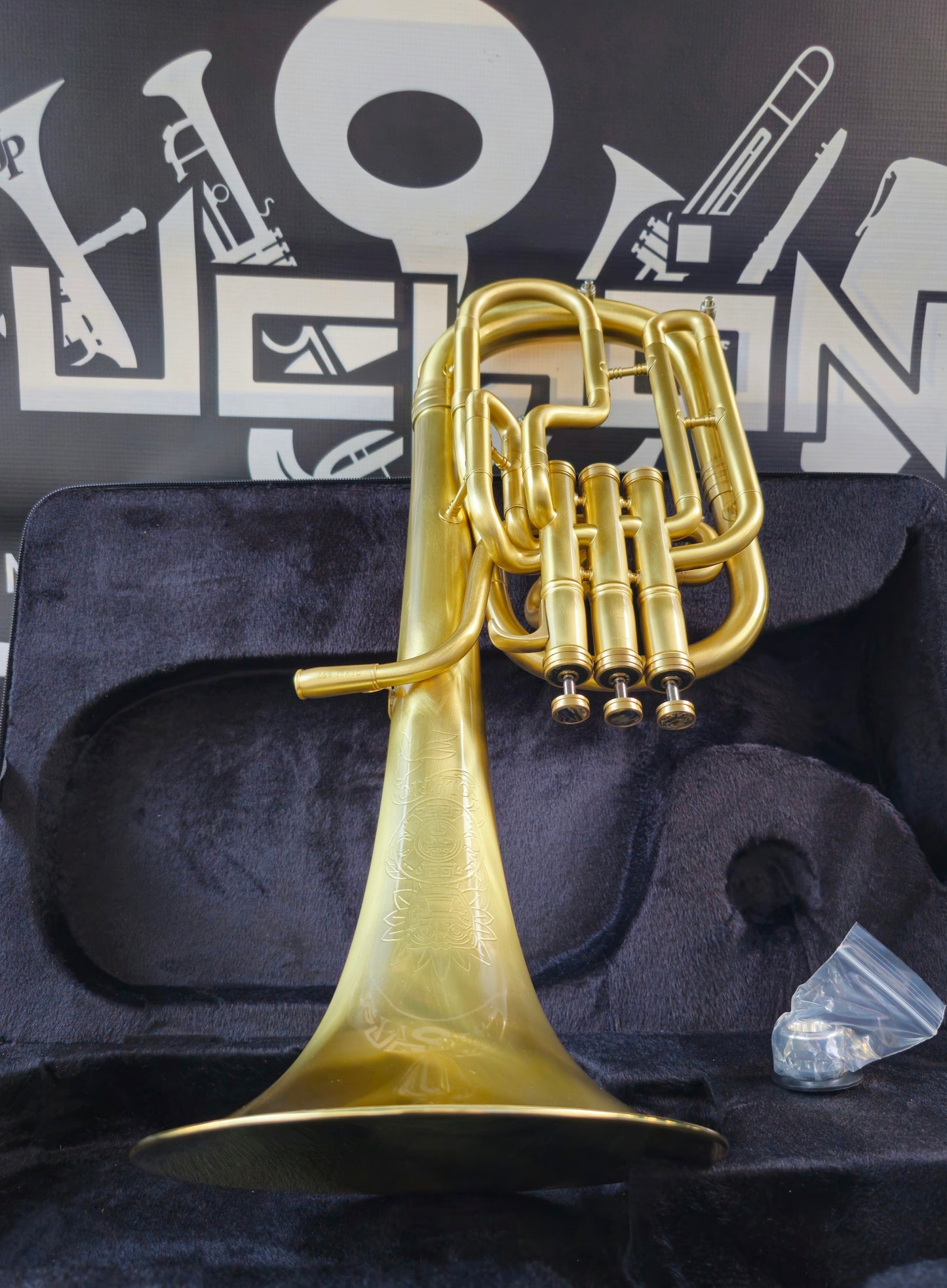 JP Solario Pakal 421 Satin Eb Alto Horn (8.50" Big Bell)