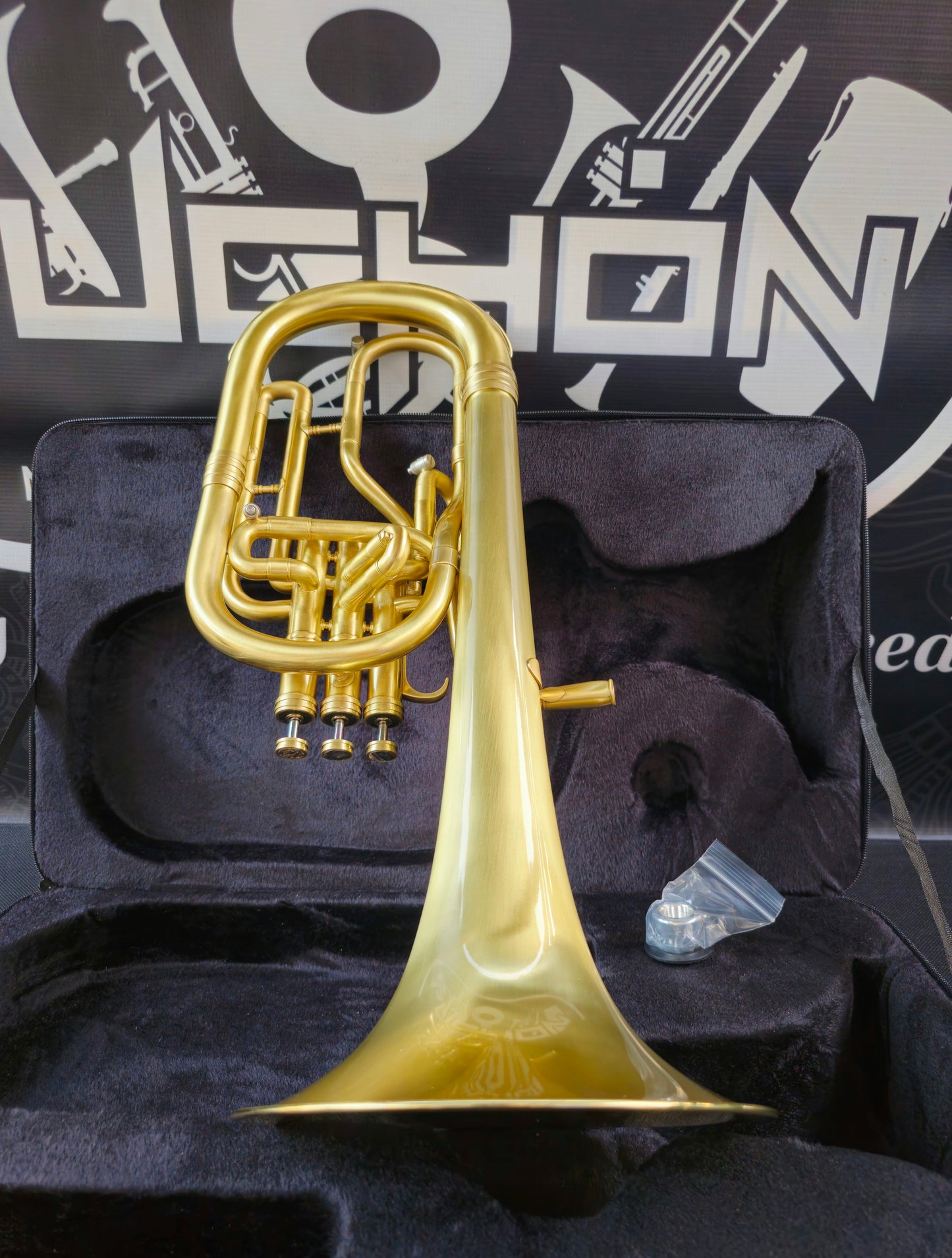 JP Solario Pakal 421 Satin Eb Alto Horn (8.50" Big Bell)