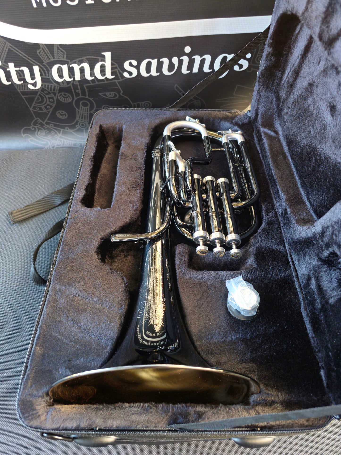 JP Solario Pakal 421 Black Nickel & Silver Eb Alto Horn (8.75"Big Bell)