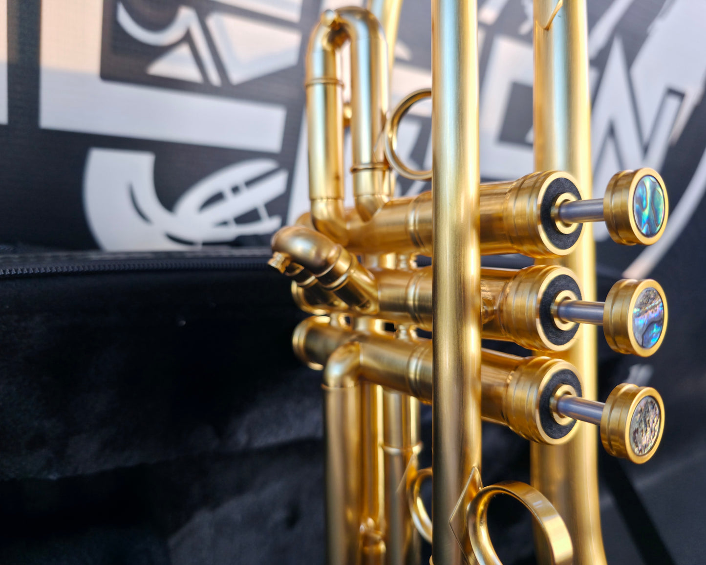 Solario Balam Satin Gold Bb Trumpet - Diagonal Bent 5.25" Big Bell