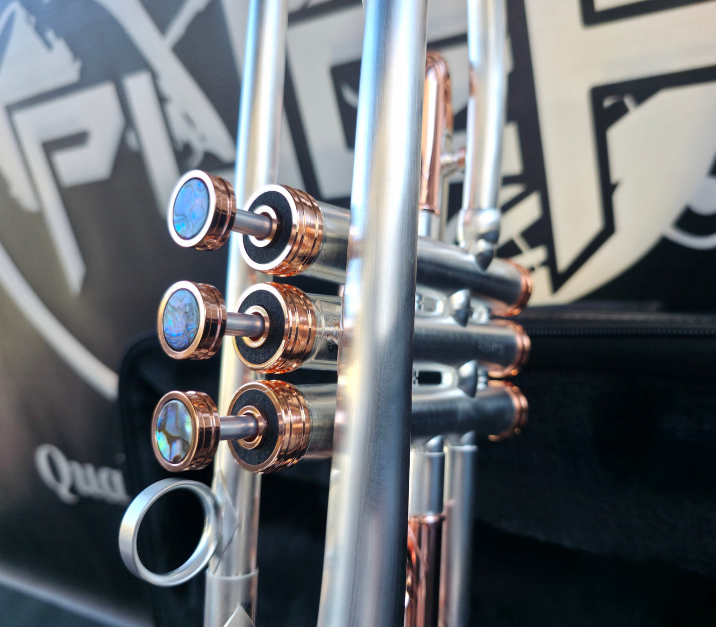 Solario Balam Satin Silver & Copper Trumpet - Diagonal Bent 5.25" Big Bell