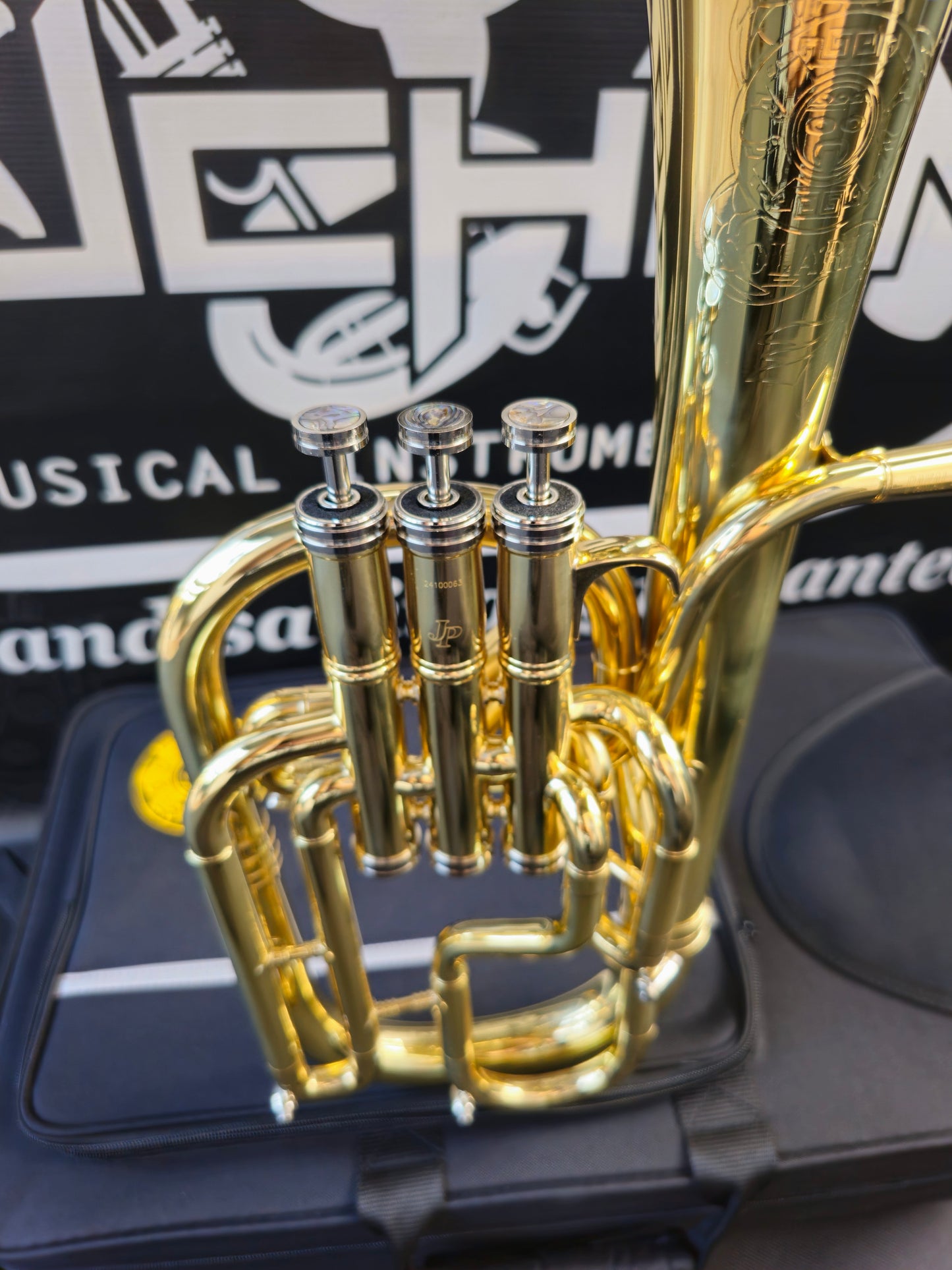 JP Solario Pakal 421 Lacquer Eb Alto Horn (8.50" Big Bell)