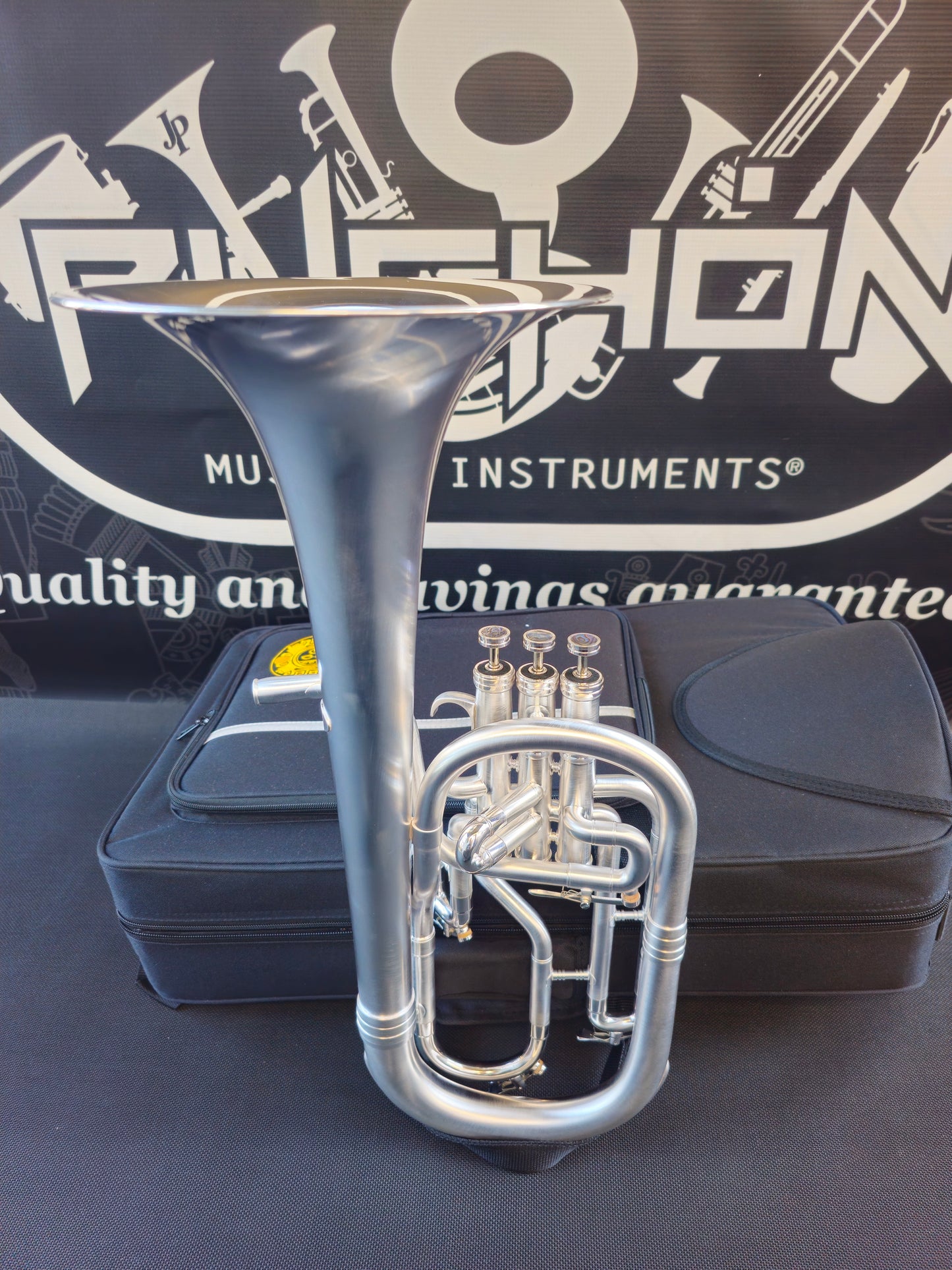 JP Solario Pakal 421 Satin Silver Eb Alto Horn - 8.75" Big Bell