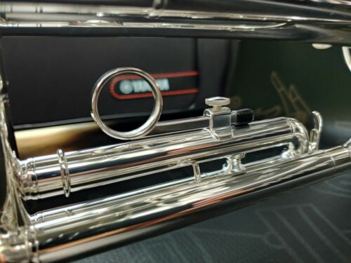 Yamaha YTR-2330S Bb Silver Plated Trumpet- Student