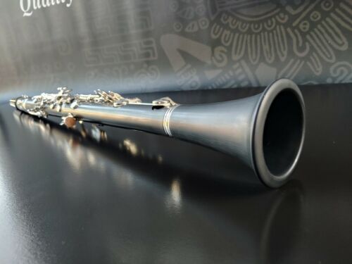 Yamaha YCL- 255 Nickel Silver Keys Bb Clarinet - Student