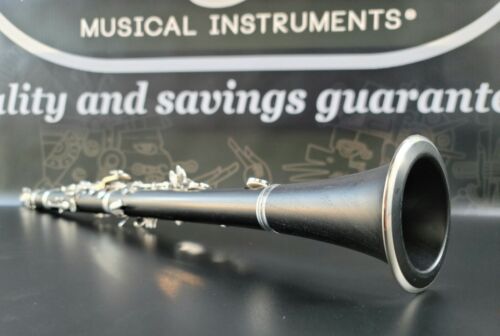 Buffet E11 Silver keys African Wood Bb Clarinet- Intermediate (Backpack Case)