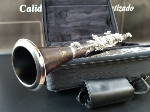 Yamaha YCL-450 Wood/Silver Keys Bb Clarinet - Intermediate